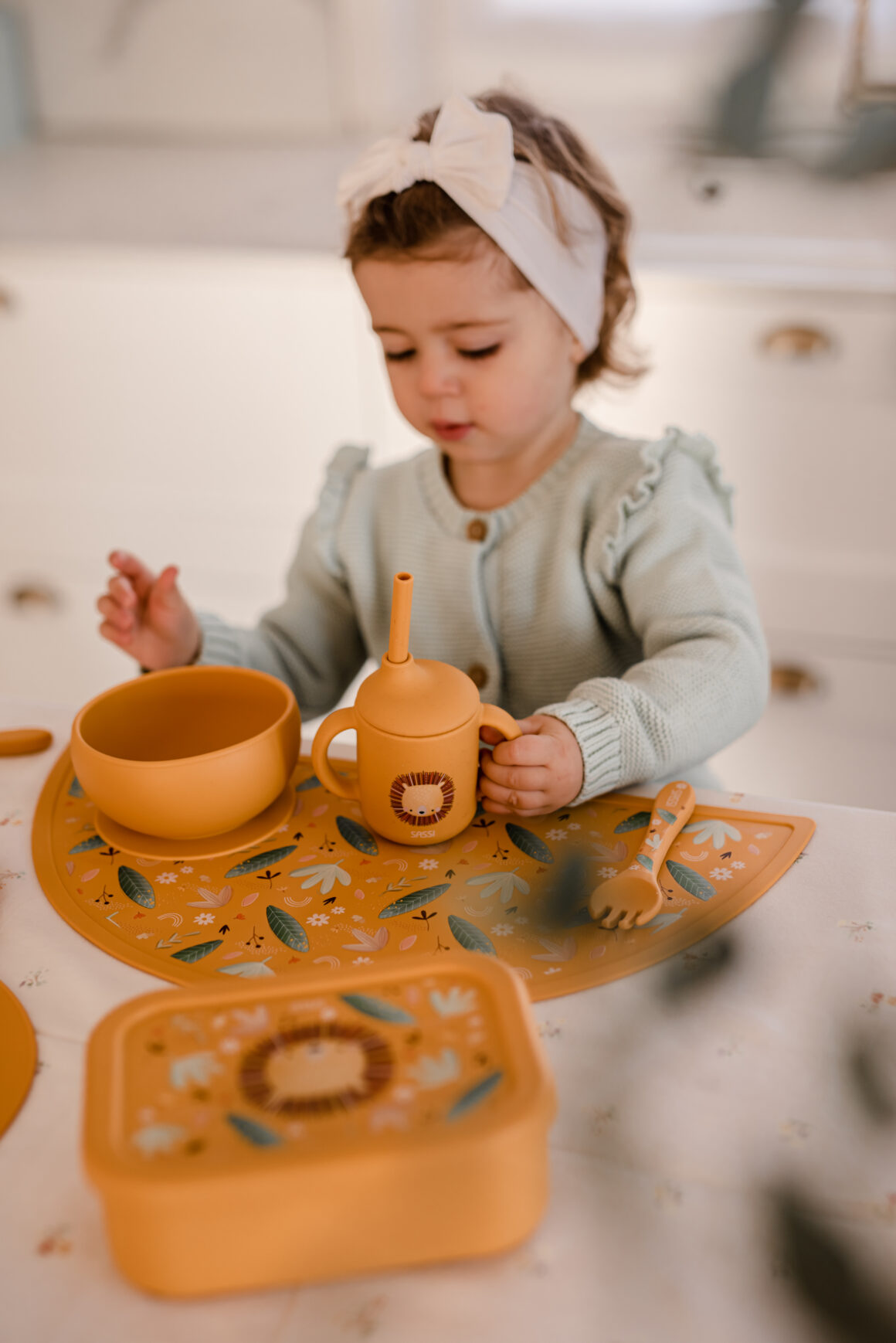 Aliceemotionalphoto♥-25 Зошто е важно од каков материјал е приборот за јадење на вашето дете?